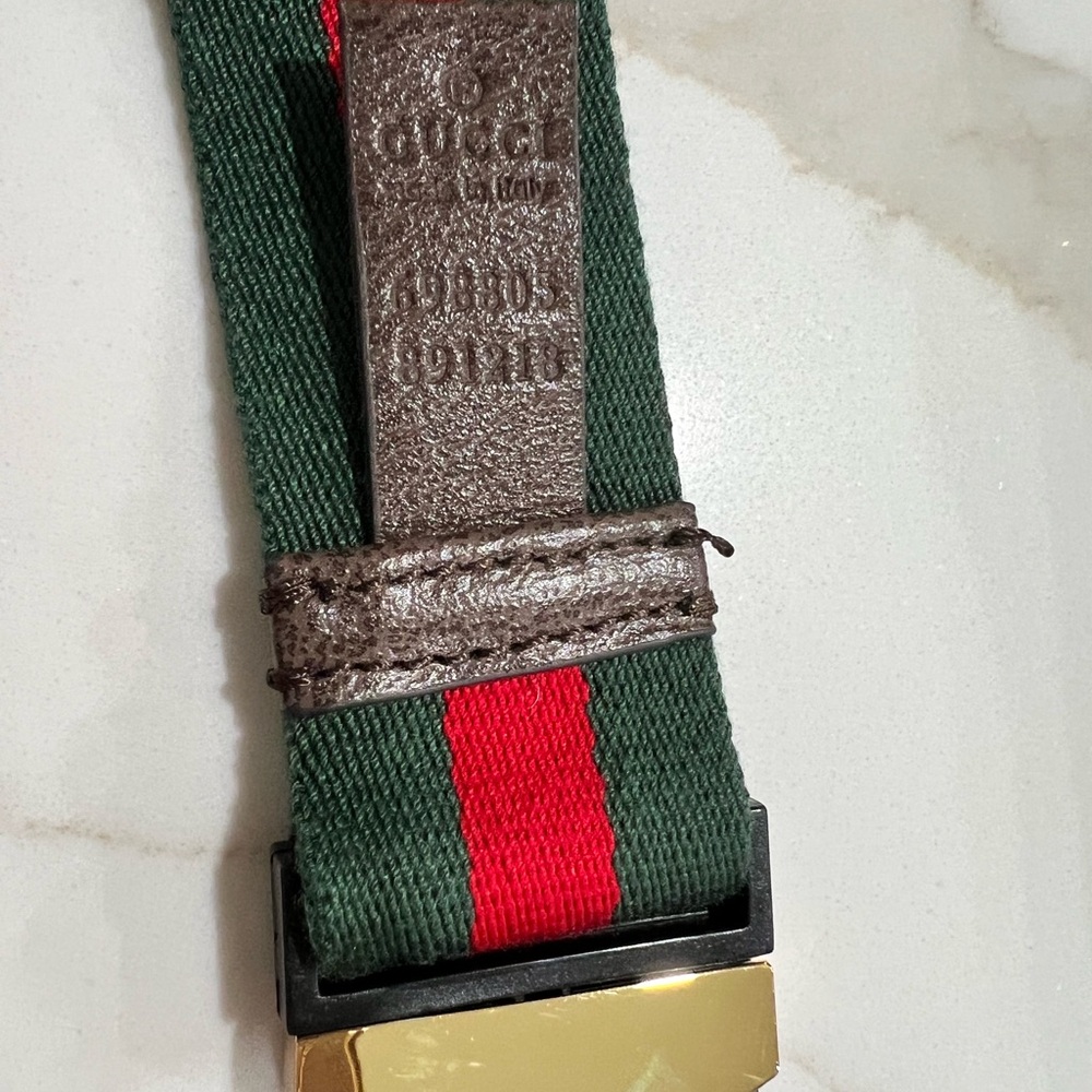 Gucci GG Supreme Crossbody Bag in Beige/Brown with Green-Red Web - Picture 4 of 13